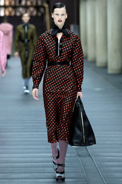 Look 22